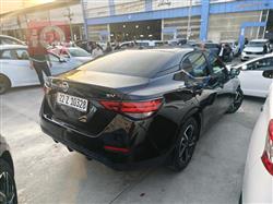 نیسان سێنترا